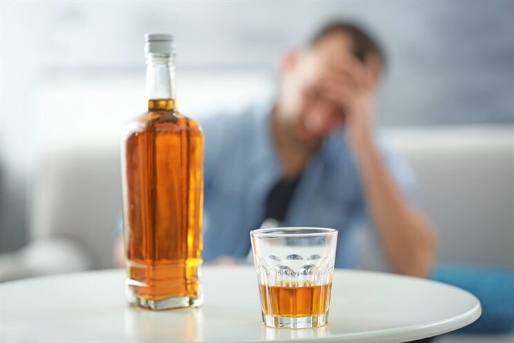 Boire de l’alcool affecte négativement la fonction érectile d’un homme